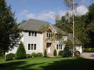 5 Warren Rd, Wilbraham, MA 01095