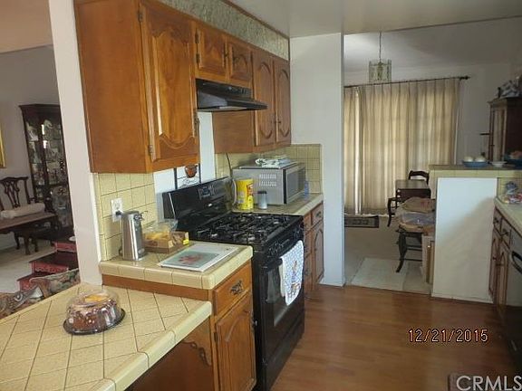 2nd image of 5845 Crescent Ave