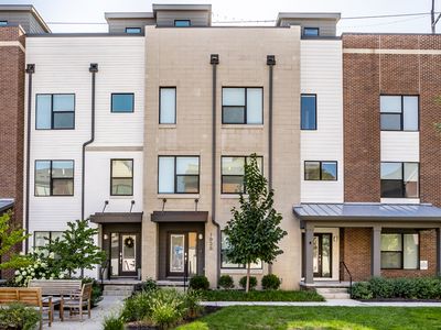 1825 Livery Way, Indianapolis, IN, 46202