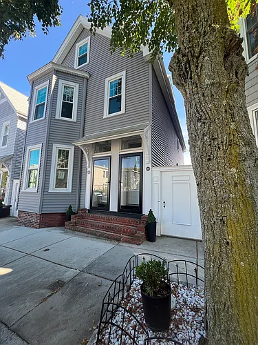 491 E 6th St #2 Photo 1