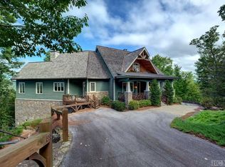 1298 Links Dr, Cullowhee, NC 28717