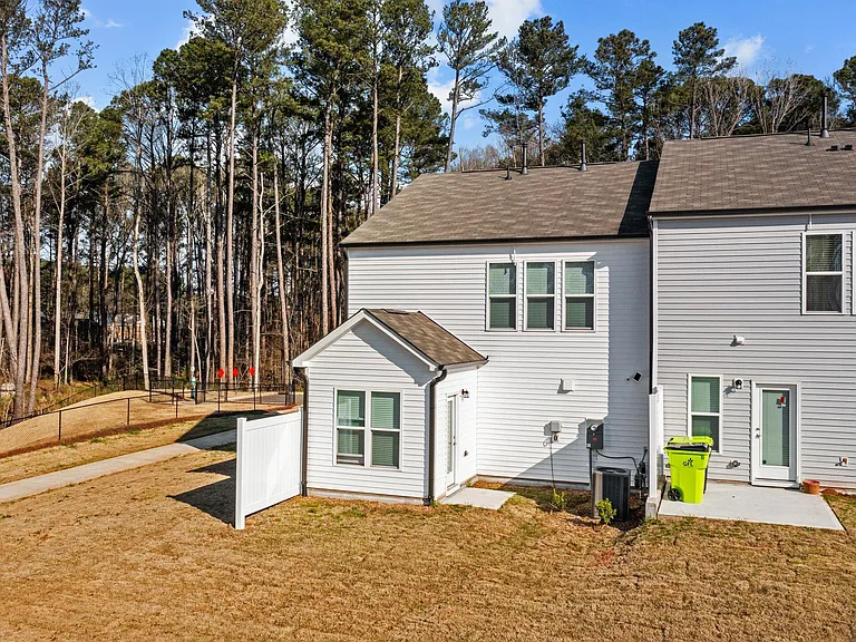 1021 Everglades Way — Photo 37