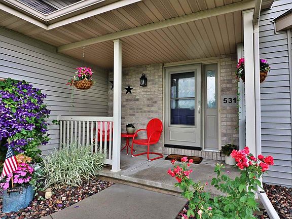 3rd image of 531 Dewberry Dr