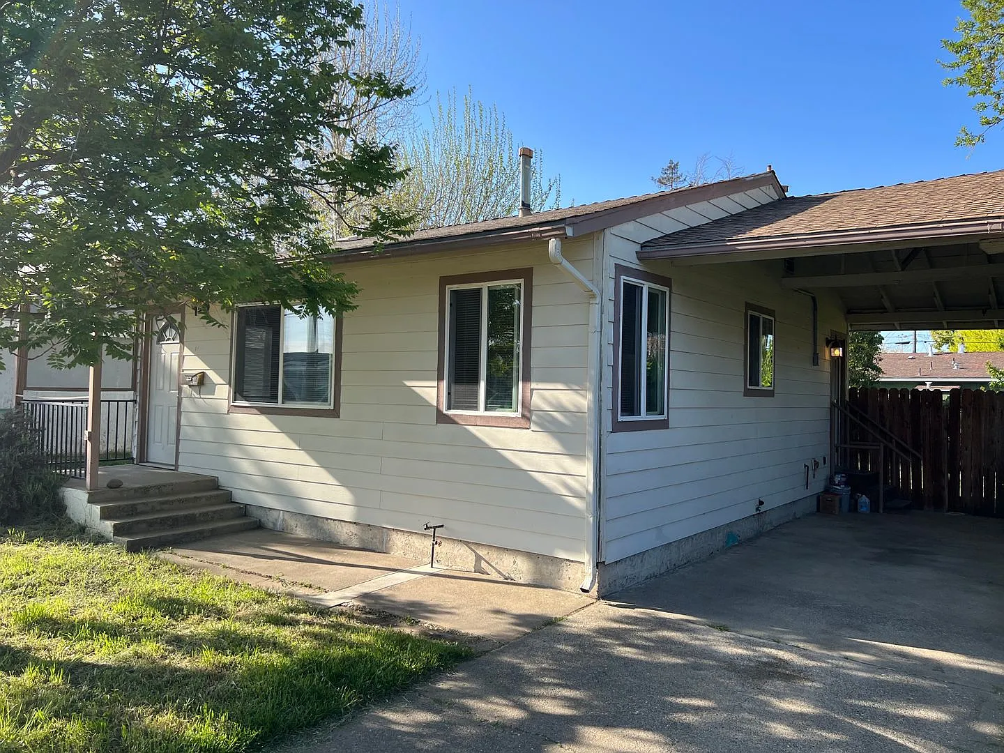 618 James St - West Sacramento 95605 — Photo 1