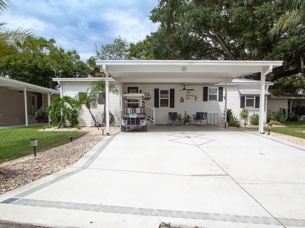 121 N Lake Dr, Leesburg, FL 34788
