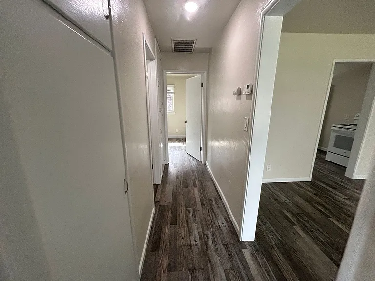 3603 - DeLash — Photo 6