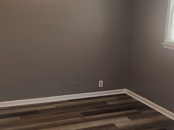 5th image of 406 N Houston Rd #2