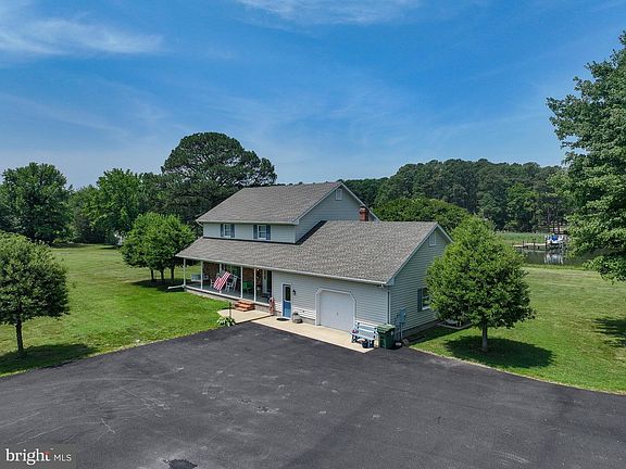 2nd image of 8684 Sewell Point Rd