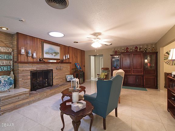 5th image of 26 N Saint Andrews Dr