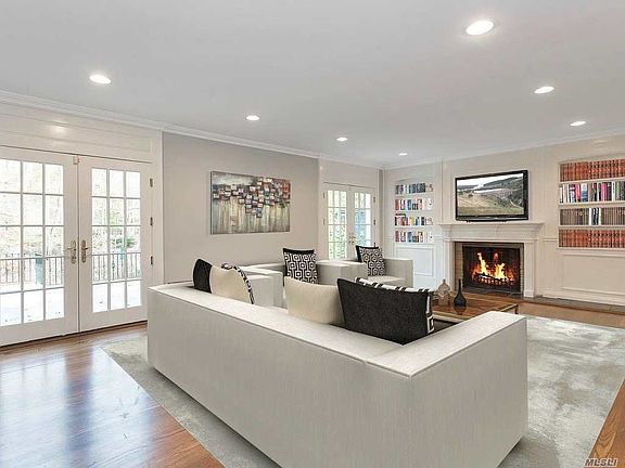 5th image of 46 Brookside Dr