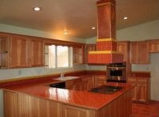 1137 W Tamarisk St, Phoenix, AZ 85041