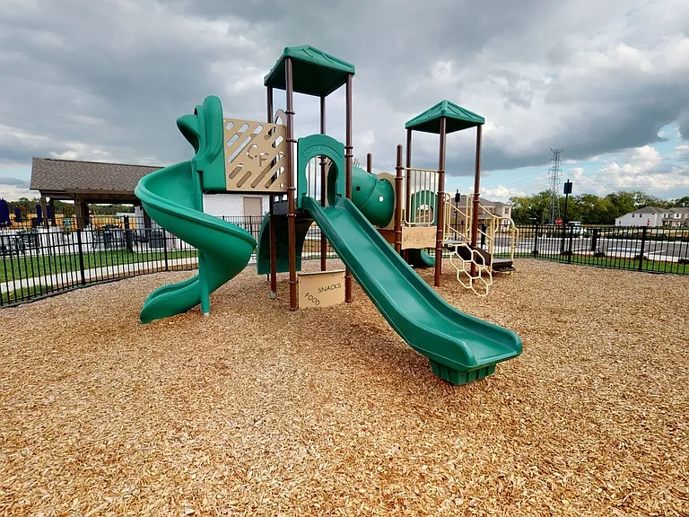 313 Union Pier Dr — Photo 26