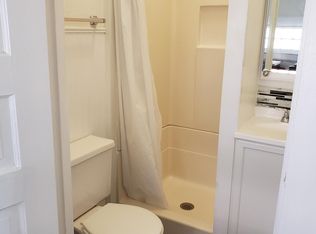 416 Crescent St NE APT 3, Grand Rapids, MI 49503