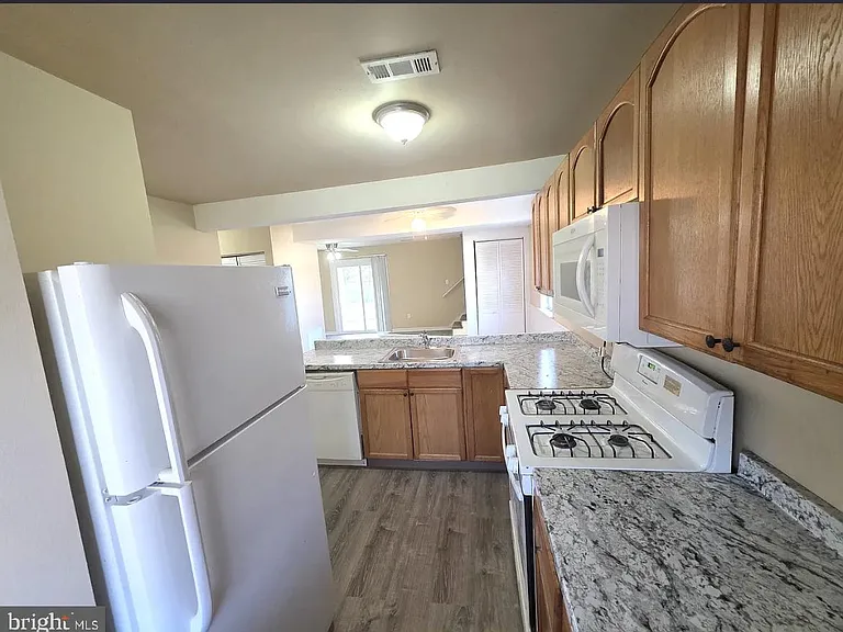 525 Blackbird Dr — Photo 6
