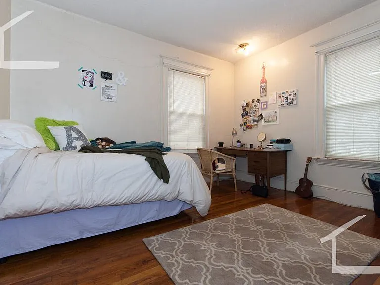 14 Ashford St #6 — Photo 6