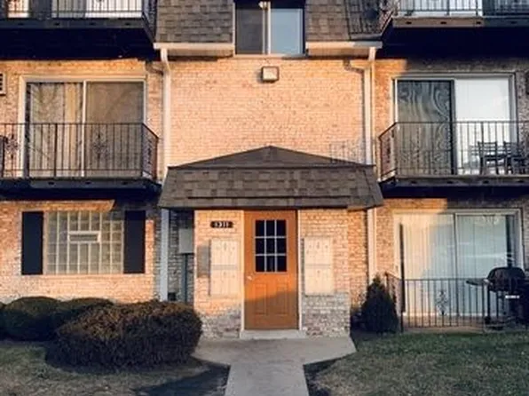 1311 N Baldwin Ct Unit 2C, Palatine, IL 60074