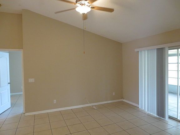 3rd image of 230 Chardonnay Pl
