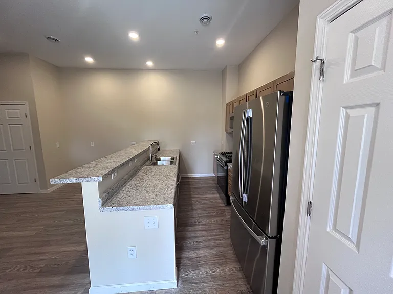 Full size appliances