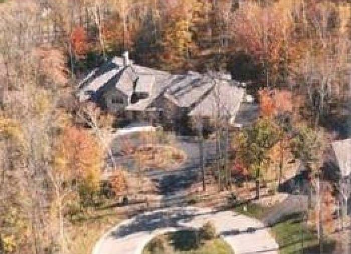 131 E Barkwood