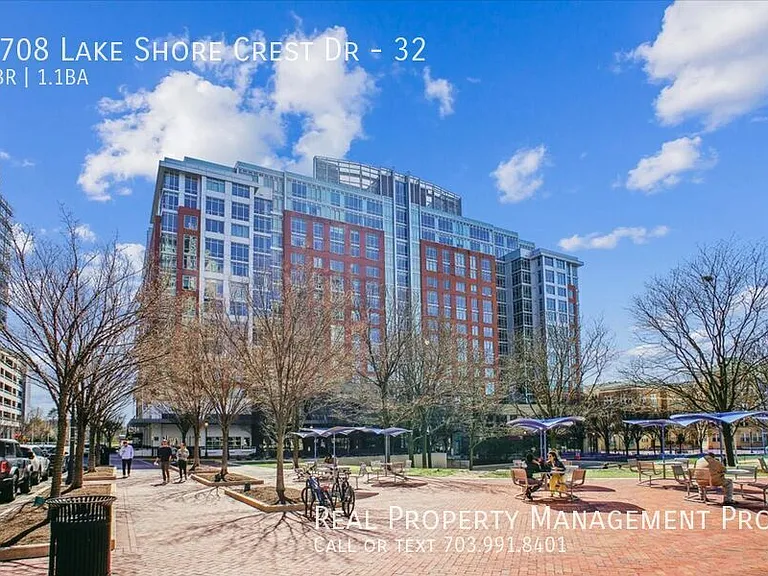 1708 Lake Shore Crest Dr #32 — Photo 43