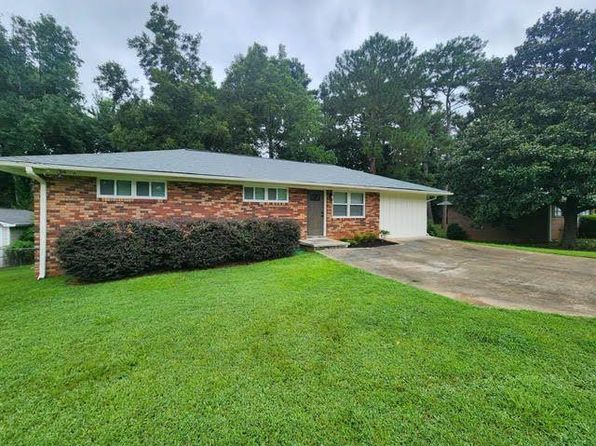1181 Starline Dr SE
