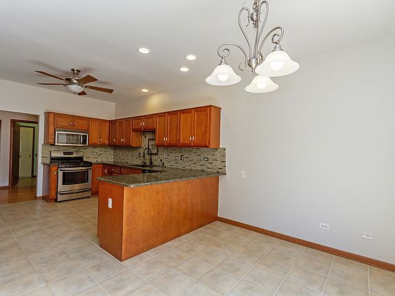 5th image of 24515 W Kennedy Ct