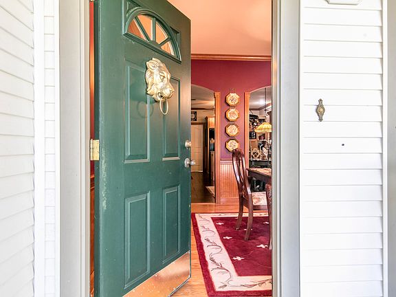 4th image of 1052 Melancon Dr