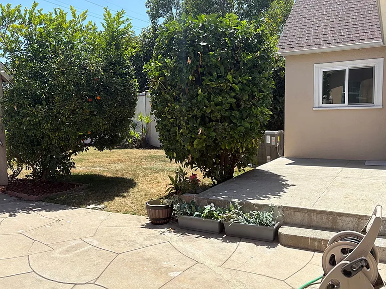 670 Arden Ave — Photo 30