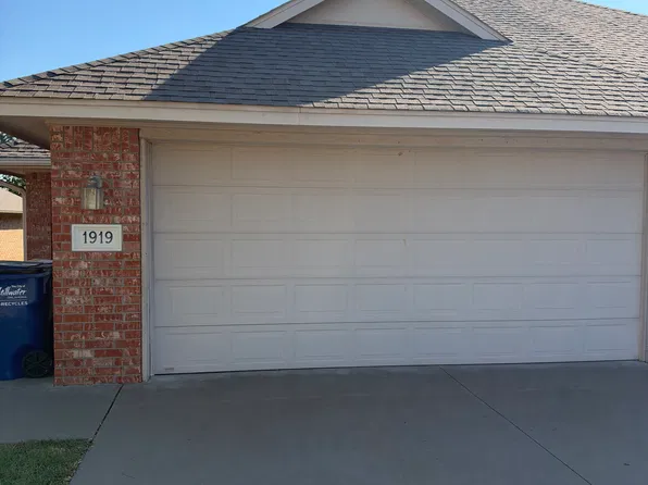 1919 S Devin Lea St, Stillwater, OK 74074