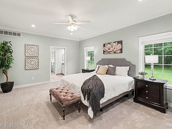 5th image of 1755 Gray Twig Ln