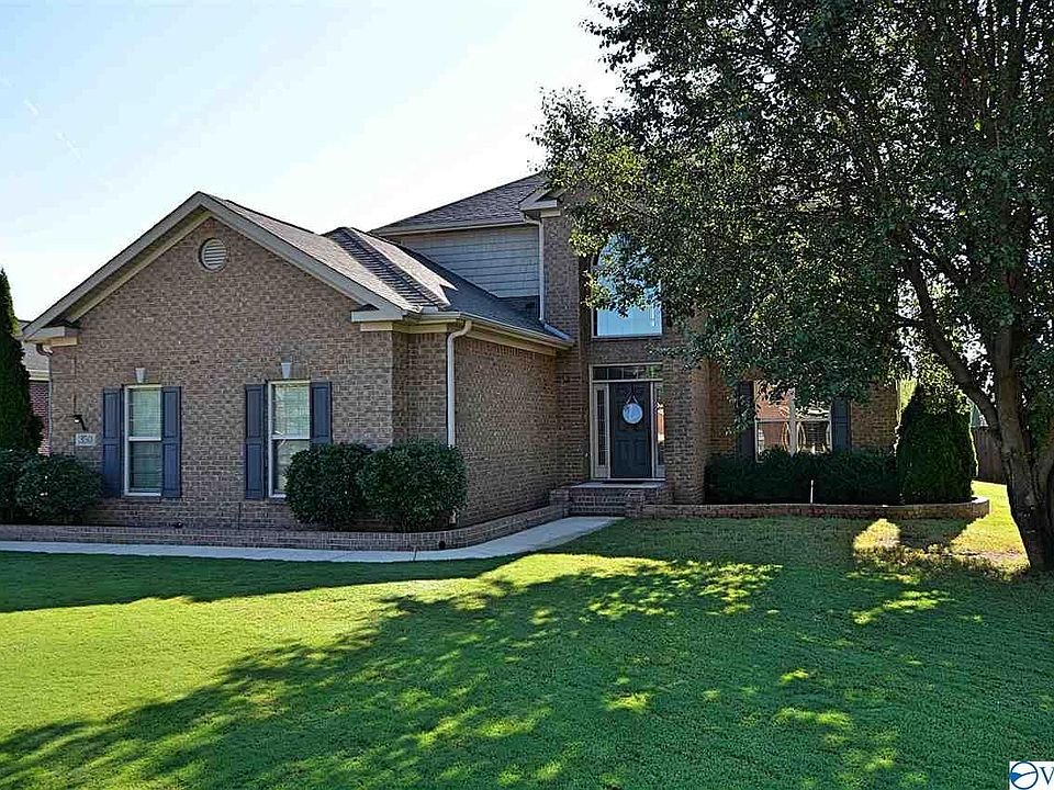 1st image of 350 Spencer Lakes Dr