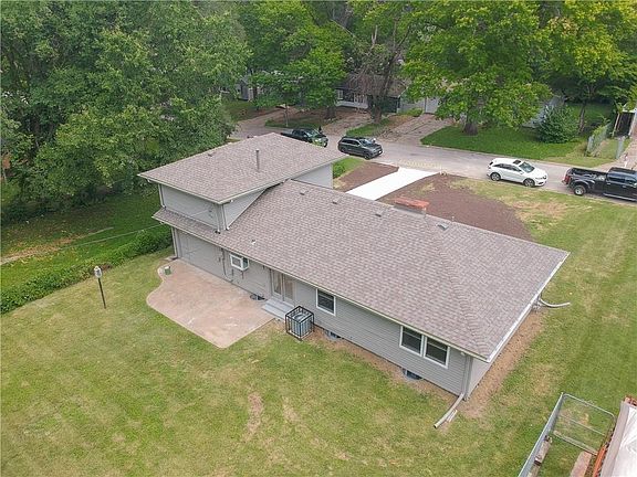 2nd image of 7224 Flora Ave