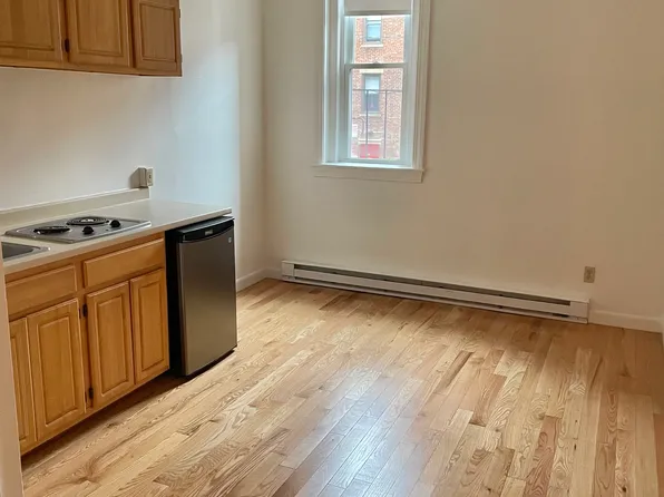854 Beacon St, Boston, MA