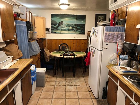 3rd image of 1170 Sonora Ave