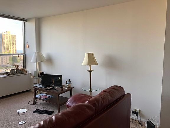2nd image of 1129 N Jackson St APT 1111C