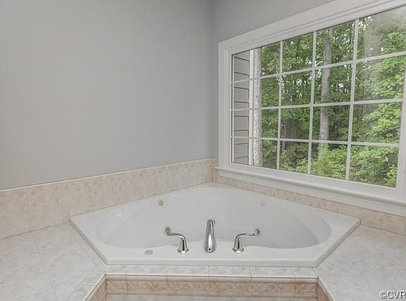 2nd image of 5205 Harvest Glen Dr