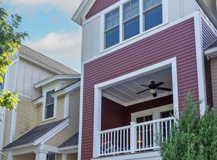 33 Parkview St, Weymouth, MA 02190