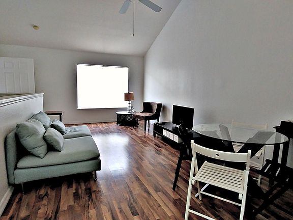 5th image of 3226 Greenwich Village Blvd #25