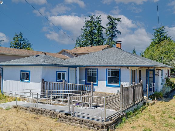 3rd image of 1923 Maple St