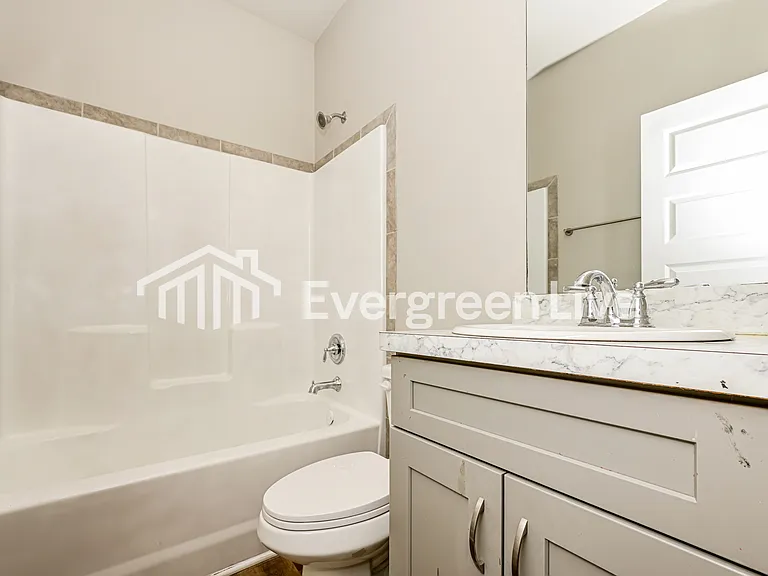 780 Freeman Dr — Photo 12