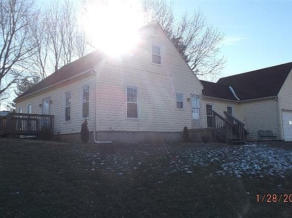 3rd image of 218 Gasser Ln