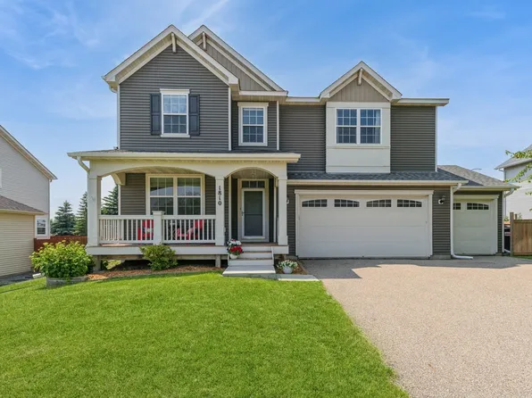 1810 Cherry Cir, Carver, MN 55315
