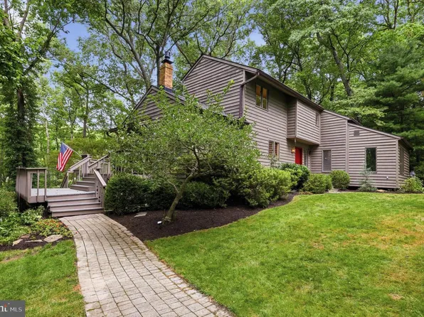 23 Kitzbuhel Rd, Parkton, MD 21120