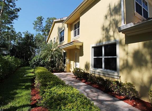 2nd image of 1355 Mariposa Cir APT 201