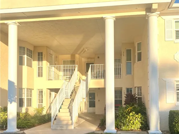 740 Lake Orchid Cir APT 103, Vero Beach, FL 32962
