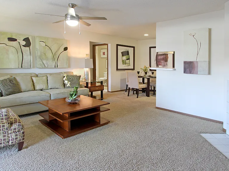 Tanglewood Apartments — Photo 16