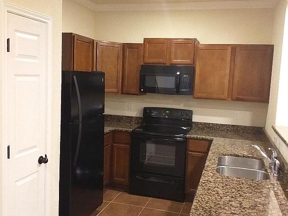 3rd image of 5016 Stowers Blvd