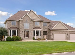 2458 177th Ave NE, Ham Lake, MN 55304