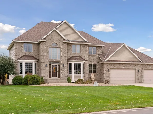 2458 177th Ave NE, Ham Lake, MN 55304