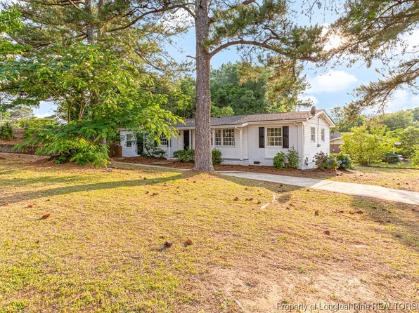 2745 Coronada Pkwy, Fayetteville, NC 28306